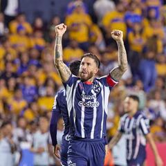 Sergio Ramos lo es todo para la afición de Monterrey