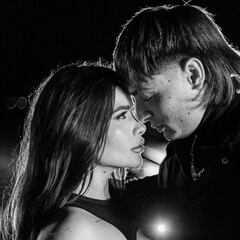 Quién es Dania Méndez, la supuesta novia de Peso Pluma y modelo de su último video