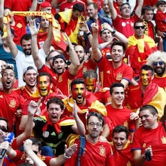 Cinco españoles que triunfan fuera y buscan su primera oportunidad en LaLiga