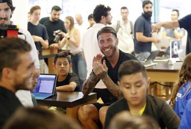 Ramos, Marcelo, Modric y Kovacic disfrutaron con los niños en un acto publicitario en USA