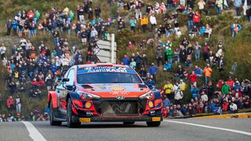 Dani Sordo se mantiene en la pelea por el triunfo