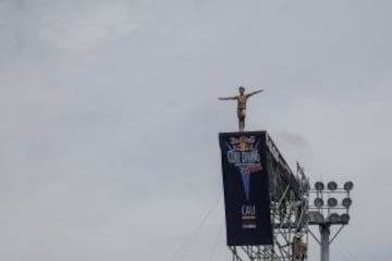 En la primera sesi&oacute;n, el mexicano Jhonatan Paredes ocupo el primer lugar . El mejor colombiano fue Christian Aray&oacute;n, ocupando el s&eacute;ptimo lugar.