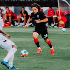 El exvalencianista Fabio Blanco ya brilla en el Eintracht