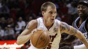 El jugador estadounidense Jason Williams volverá a la NBA después de una temporada alejado de las pistas para jugar con los Magic de Orlando, según informó el club en su página web