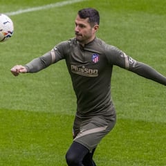Emery pide a Vitolo para la banda derecha