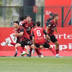 El Mirandés golpea primero