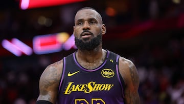 LeBron, afectado por incendios en LA