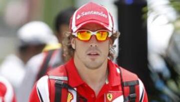 <b>BUEN COLOR. </b>Alonso se presentó en Sepang bronceado, tras pasar unos días en la isla Hamilton.