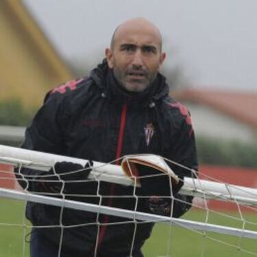 Duelo clave en Gijón en la lucha por lograr la permanencia