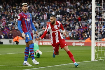 Carrasco marca el 0-1.