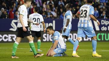 Rubén Castro negado con el gol.