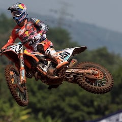 Prado manda en Indonesia y ya es colíder del Mundial de MX2