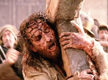 El dilema de Mel Gibson para elegir qué película rodar primero; ‘Arma letal 5′ o ‘La pasión de Cristo 2′