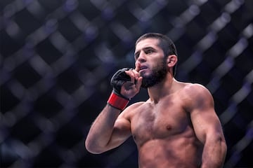 Russia's Islam Makhachev reacts after his Lightweight bout against Australia's Alexander Volkanovski during the Ultimate Fighting Championship 294 (UFC) event at the Etihad Arena in Abu Dhabi on October 22, 2023. (Photo by Giuseppe CACACE / AFP)