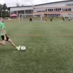 Jarlan y Ceppelini afinan puntería para Tolima: Efecto y al ángulo