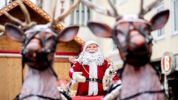 ¿Cómo se llaman los renos de Santa Claus, por qué tiran del carro y qué sonidos hacen al dejar regalos?