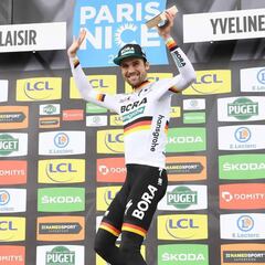 Schachmann, primer líder en el día negro de Barguil