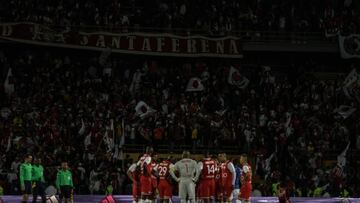 Independiente Santa Fe salió este viernes rumbo a Kashima, Japón, en un viaje de dos días y más de 14.000 kilómetros de recorrido.