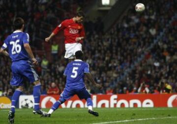 Cristiano celebra el 1-0 de cabeza en la final de la Champions League 2008.