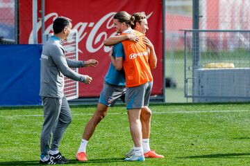 Gallagher y Marcos Llorente durante el entrenamiento. 