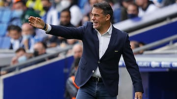 Luis García Plaza, entrenador del Alavés
 
 Liga Santander 
 RCD Espanyol v RCD Mallorca
 Luis Garcia Plaza (e) RCD Mallorca