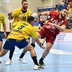 El Bidasoa sale de la depresión a costa del Logroño