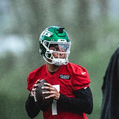 Justin Fields, sin emociones por enfrentar a los Steelers en la Semana 1