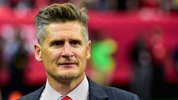 El excorredor estelar Barry Sanders fue contratado por los Lions como consejero para la búsqueda de los puestos de entrenador y gerente general en Detroit.