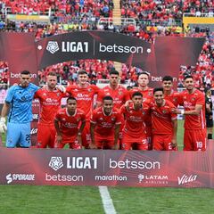 Cienciano se abre paso