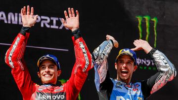 Los Márquez, Marc y Álex, compañeros de podio este año.