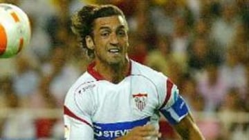 <b>DERBI SEVILLANO. </b>Javi Navarro no quiere entrar en polémicas ni con el Betis ni con su entrenador, Lorenzo Serra Ferrer.