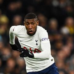 “Queremos que Emerson vaya a un gigante y encaja en el Real Madrid”