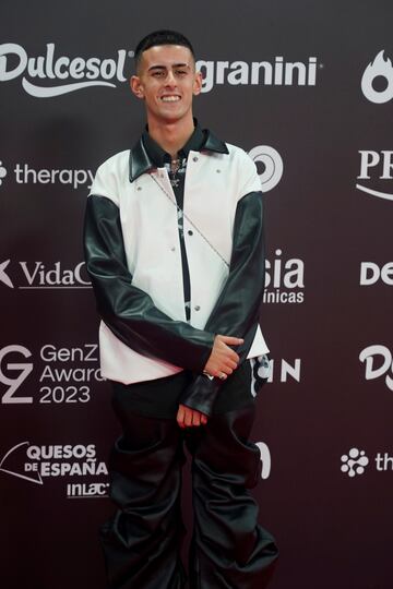 Los looks más llamativos de los GenZ Awards, premios de los influencers