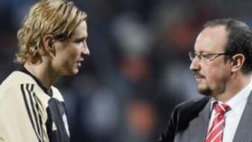 <b>DESEOS.</b> El 'red' pidió sus deseos para el próximo año: "Que me respeten las lesiones y ganar la Premier. También, ya puestos a pedir, poner un broche de oro levantando la Copa Confederaciones con España en Sudáfrica".