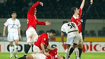 <b>PRECEDENTE</b>. Este mismo domingo, murió Feher durante el partido entre Benfica y Victoria de Guimaraes.
