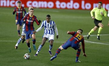 Antoine Griezmann, Isak y Clement Lenglet.