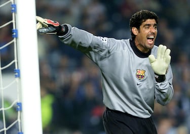 En verano de 2001, Bonano llegó al Barça procedente de River Plate. El portero empezó como titular, pero fue perdiendo protagonismo con la aparición del canterano Víctor Valdés.