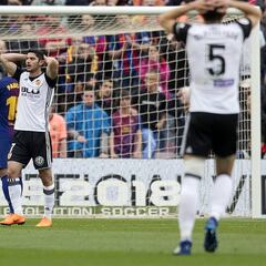 1x1 del Valencia: Rodrigo y Guedes se toparon con Ter Stegen