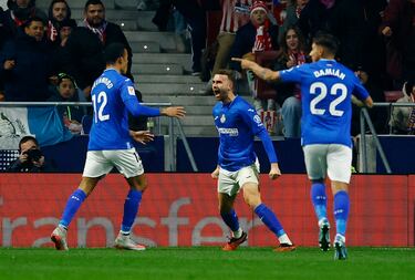 1-1. Borja Mayoral celebra el primer que marca en el minuto 52 de partido.