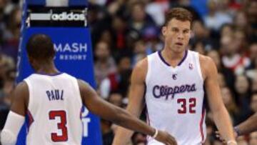 Chris Paul (3) y Blake Griffin (32) durante el partido disputado esta pasada madrugada.