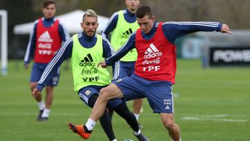 Lo Celso, entren&aacute;ndose con Argentina en Ezeiza. 