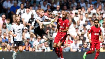 Soccer Football - Premier League - Fulham v Liverpool - Craven Cottage, London, Britain - August 6, 2022 Fulham's Harrison Reed in action with Liverpool's Fabinho Action Images via Reuters/Peter Cziborra EDITORIAL USE ONLY. No use with unauthorized audio, video, data, fixture lists, club/league logos or 'live' services. Online in-match use limited to 75 images, no video emulation. No use in betting, games or single club /league/player publications.  Please contact your account representative for further details.