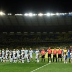 Neymar eclipses Messi as Brazil crush Argentina