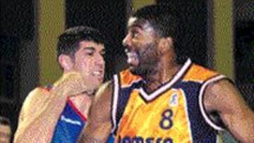 Derrick Alston, con el Pamesa.
