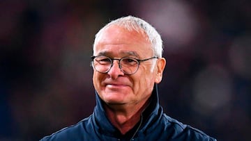 Claudio Ranieri, entrenador de la AS Roma, sonriendo