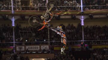 Levi Sherwood en el Red Bull X Fighters 2017. 