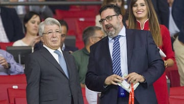 Cerezo, en el palco del Metropolitano.