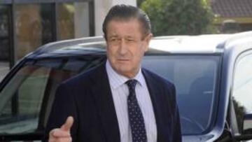 <b>CAUTO. </b>Vega-Arango sólo quiere hablar cuando los fichajes estén cerrados, no antes.