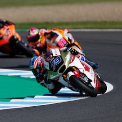 Ogura aprieta mucho el Mundial