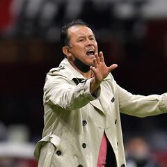 Empate de último minuto deja “impotencia terrible” a Juan Reynoso